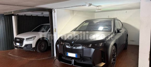  مرآب في Milan, Italy 15متر مربع رقم 378965 4