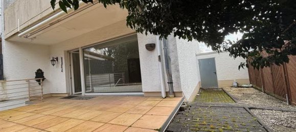 Таунхаус с 4 комнатами в Ойскирхен, Германия № 37529 2