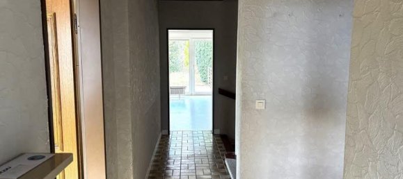 Таунхаус с 4 комнатами в Ойскирхен, Германия № 37529 3