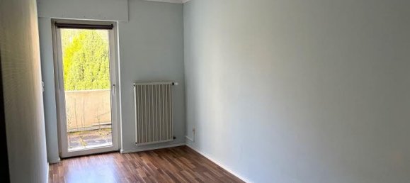 Таунхаус с 4 комнатами в Ойскирхен, Германия № 37529 7