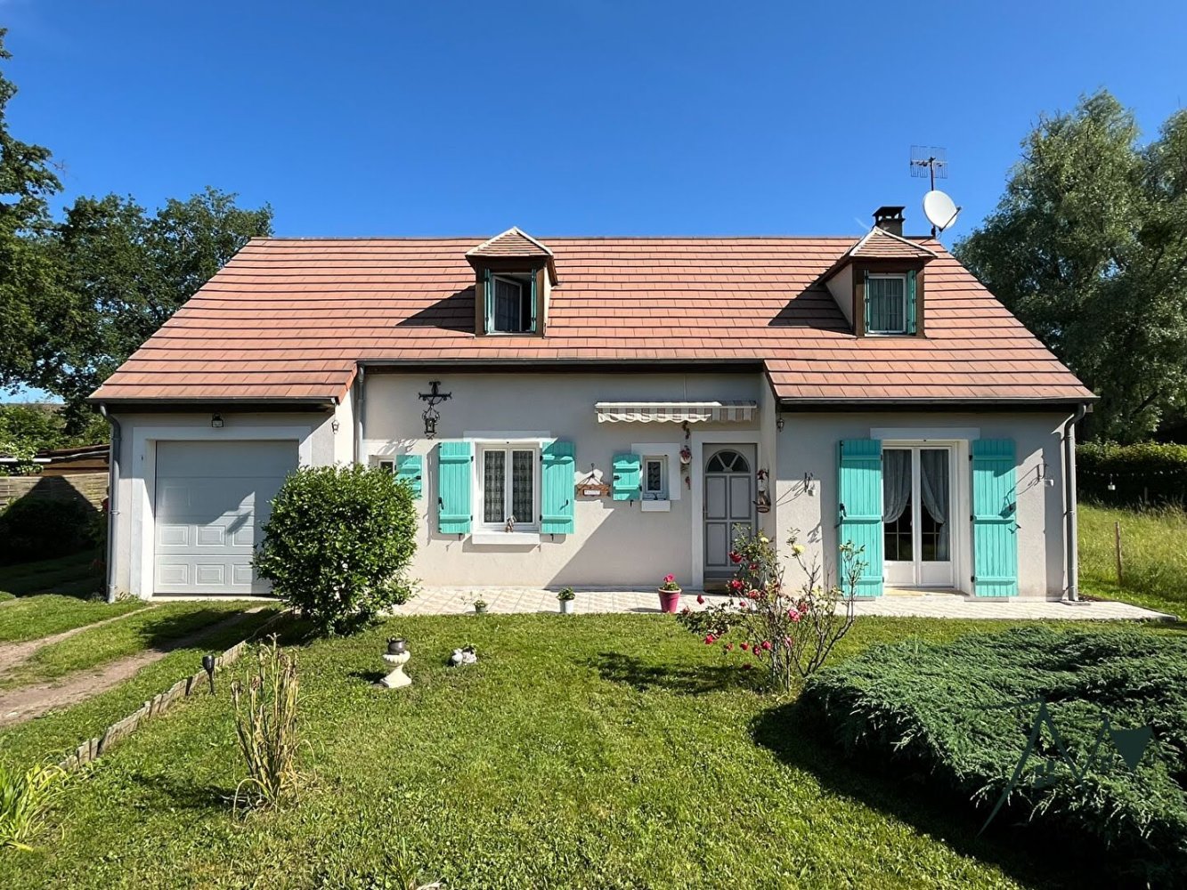 4 chambres Maison à Saint-Amand-Montrond, France No. 66430