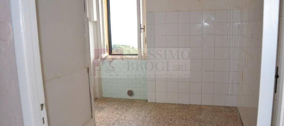 3 rooms Apartment in Castellina in Chianti, Italy No. 151527 9