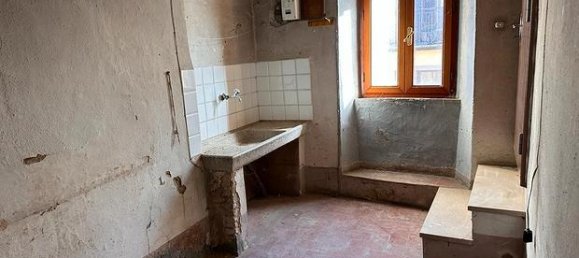 Casa de 4 divisões em Sinalunga, Italy N.º 251338 4