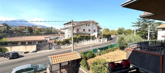 3 Schlafzimmer Wohnung in Mascalucia, Italy, Nr. 381633 30