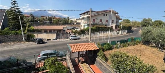 3 Schlafzimmer Wohnung in Mascalucia, Italy, Nr. 381633 31