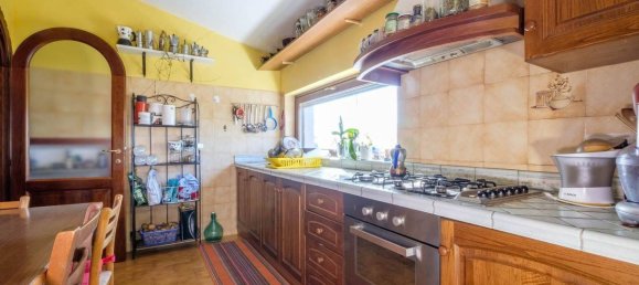 5-Zimmer Haus in Manziana, Italy, Nr. 214620 9