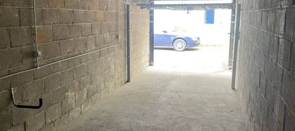 26m² Garage in Le Plessis-Robinson, France No. 331532 5