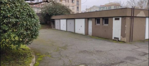 26m² Garage in Le Plessis-Robinson, France No. 331532 10