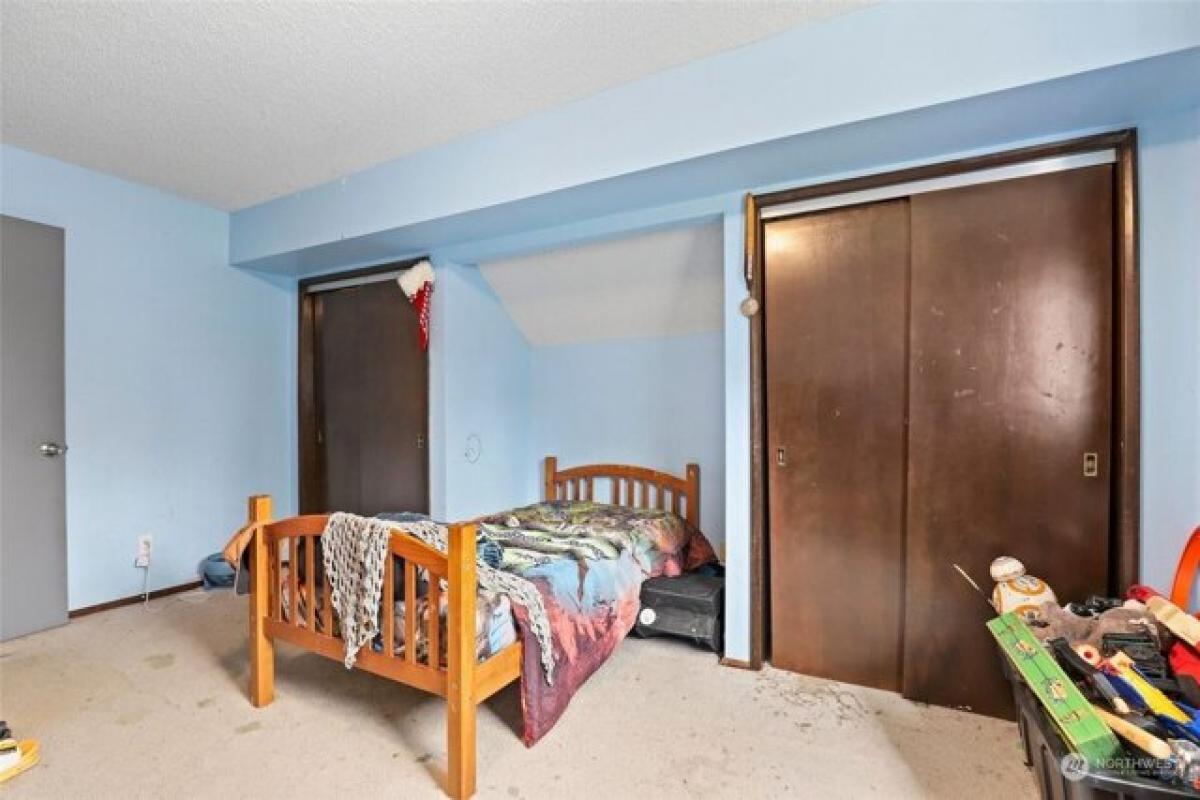 Дом с 5 спальнями в Centralia, США № 398428