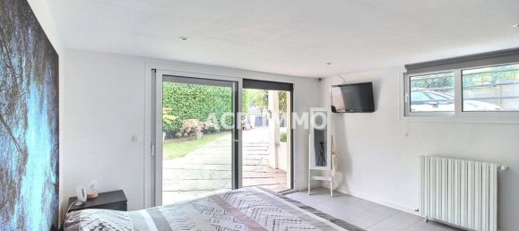 4 bedrooms House in Andresy, France No. 351353 8