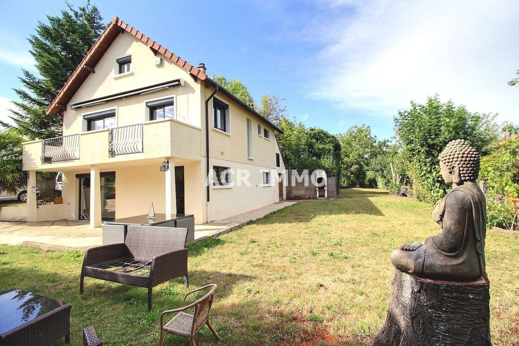 4 bedrooms House in Andresy, France No. 351353