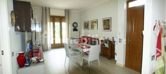 3 bedrooms House in Ameglia, Italy No. 275166 4