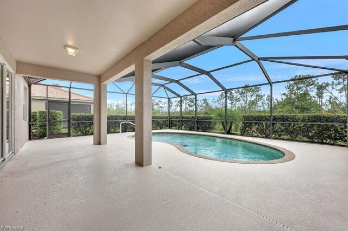 4 bedrooms House in Estero, USA No. 422887