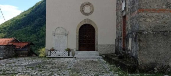 Casa de 4 habitaciónes en Fivizzano, Italy No. 134642 28