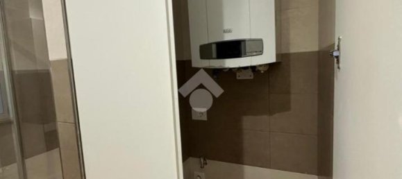 3 rooms Apartment in Foggia, Italy No. 155617 8