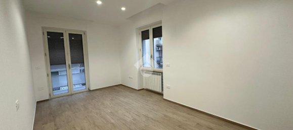 3 rooms Apartment in Foggia, Italy No. 155617 14