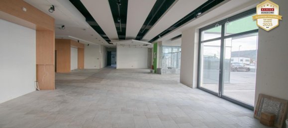 1180m² Commercial property in Langenlois, Austria No. 132875 2
