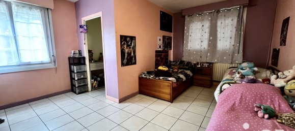 4 chambres Maison à Cartigny, France No. 235359 8