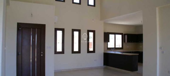 3 bedrooms Villa in Monagroulli, Cyprus No. 11588 3