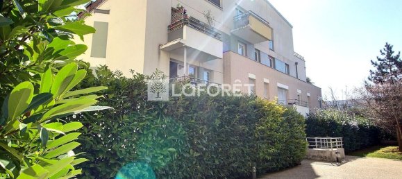 3 bedrooms Apartment in Gennevilliers, France No. 129754 2