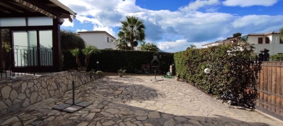 4-Zimmer Haus in Campofelice di Roccella, Italy, Nr. 152994 17