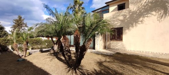 4-Zimmer Haus in Campofelice di Roccella, Italy, Nr. 152994 7