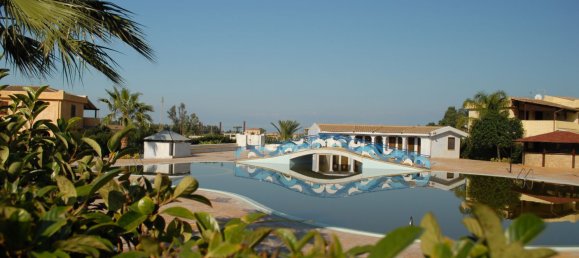 4-Zimmer Haus in Campofelice di Roccella, Italy, Nr. 152994 31