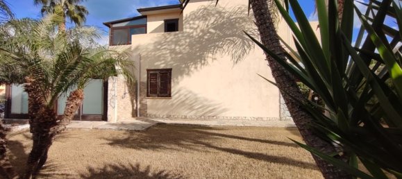 4-Zimmer Haus in Campofelice di Roccella, Italy, Nr. 152994 13