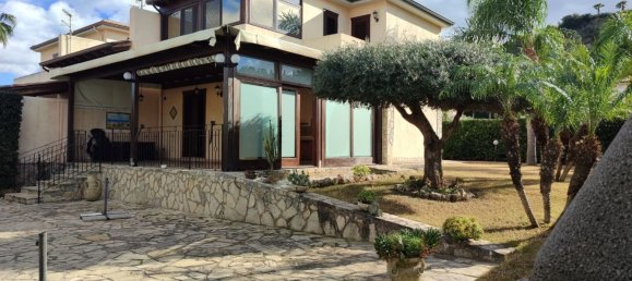 4-Zimmer Haus in Campofelice di Roccella, Italy, Nr. 152994 4