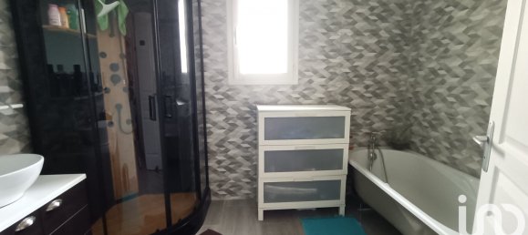 Casa de 3 dormitorios en Maine-et-Loire, France No. 299918 10