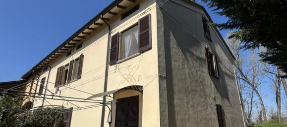 2 rooms Apartment in Torrile, Italy No. 15093 39