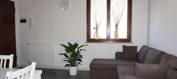 2 rooms Apartment in Torrile, Italy No. 15093 9