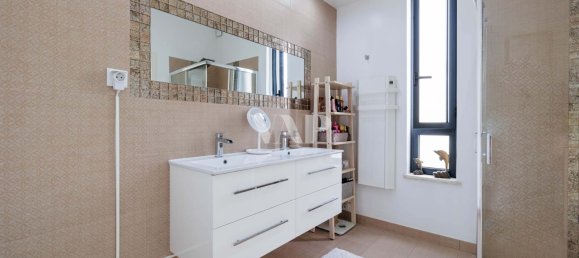 5 bedrooms Villa in Albufeira, Portugal No. 21413 15