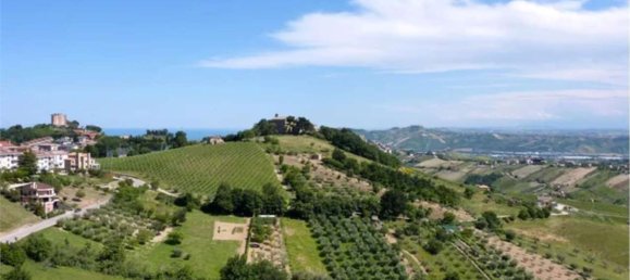 9-Zimmer Wohnung in L'Aquila, Italy, Nr. 233500 50