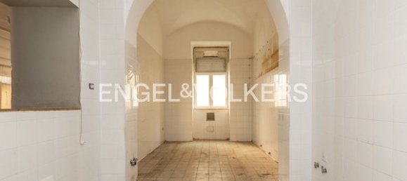 5 rooms Commercial property in Rome, Italy No. 130979 9