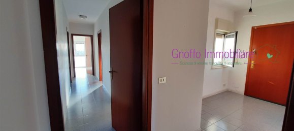 Apartamento de 2 dormitorios en Trapani, Italy No. 351249 2