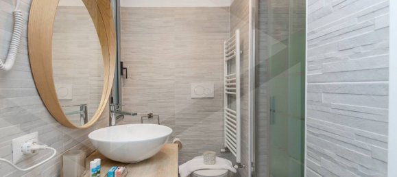 3 rooms Apartment in Milan, Italy No. 241514 12