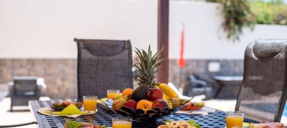 5 bedrooms House in Adeje, Spain No. 28001 18