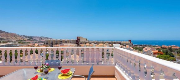 5 bedrooms House in Adeje, Spain No. 28001 28