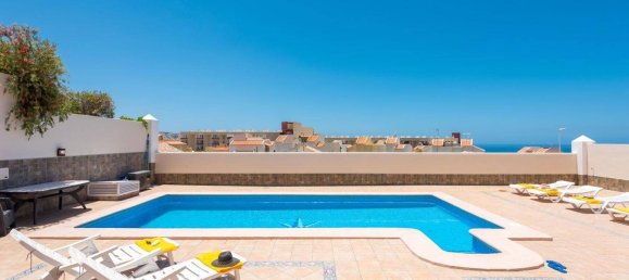 5 bedrooms House in Adeje, Spain No. 28001 7