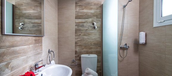 1400m² Townhouse in Hersonissos, Greece No. 3736 17