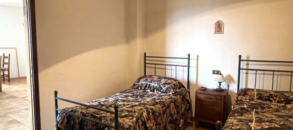 7-Zimmer Haus in Villafranca in Lunigiana, Italy, Nr. 127015 9
