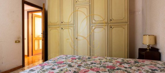 5 bedrooms Villa in Rome, Italy No. 377285 46