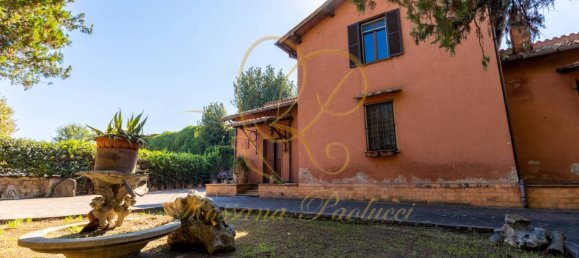 5 bedrooms Villa in Rome, Italy No. 377285 6