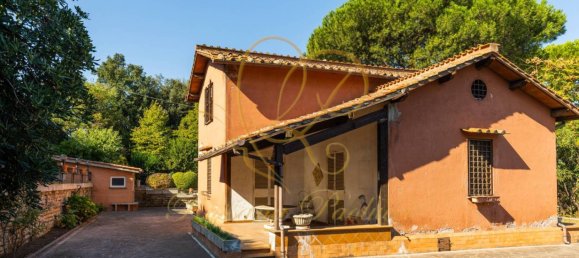 5 bedrooms Villa in Rome, Italy No. 377285 28
