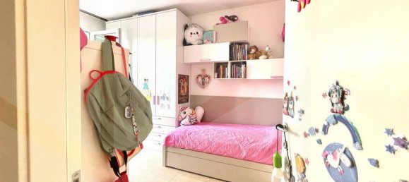 5 rooms Apartment in Bologna, Italy No. 26215 51