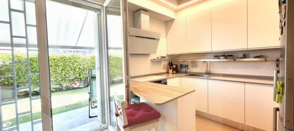 5 rooms Apartment in Bologna, Italy No. 26215 23