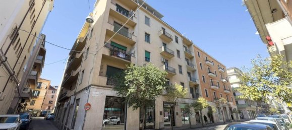 4 rooms Apartment in Cosenza, Italy No. 70619 2