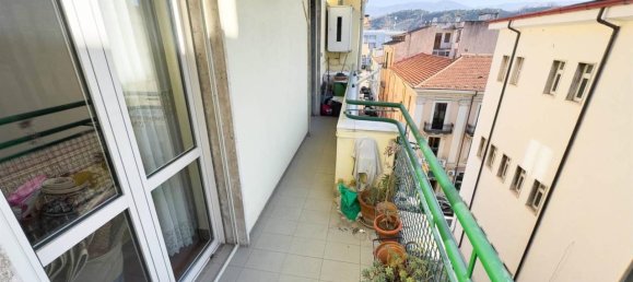 4 rooms Apartment in Cosenza, Italy No. 70619 14