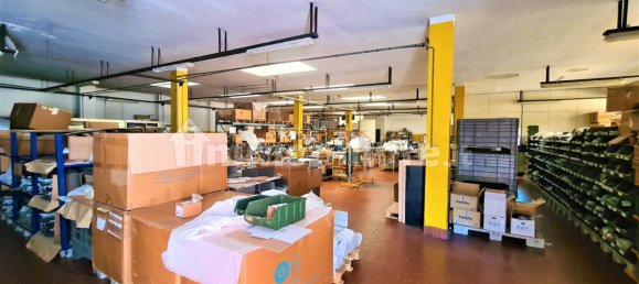 5غرفة مستودع في Turin, Italy رقم 53208 3